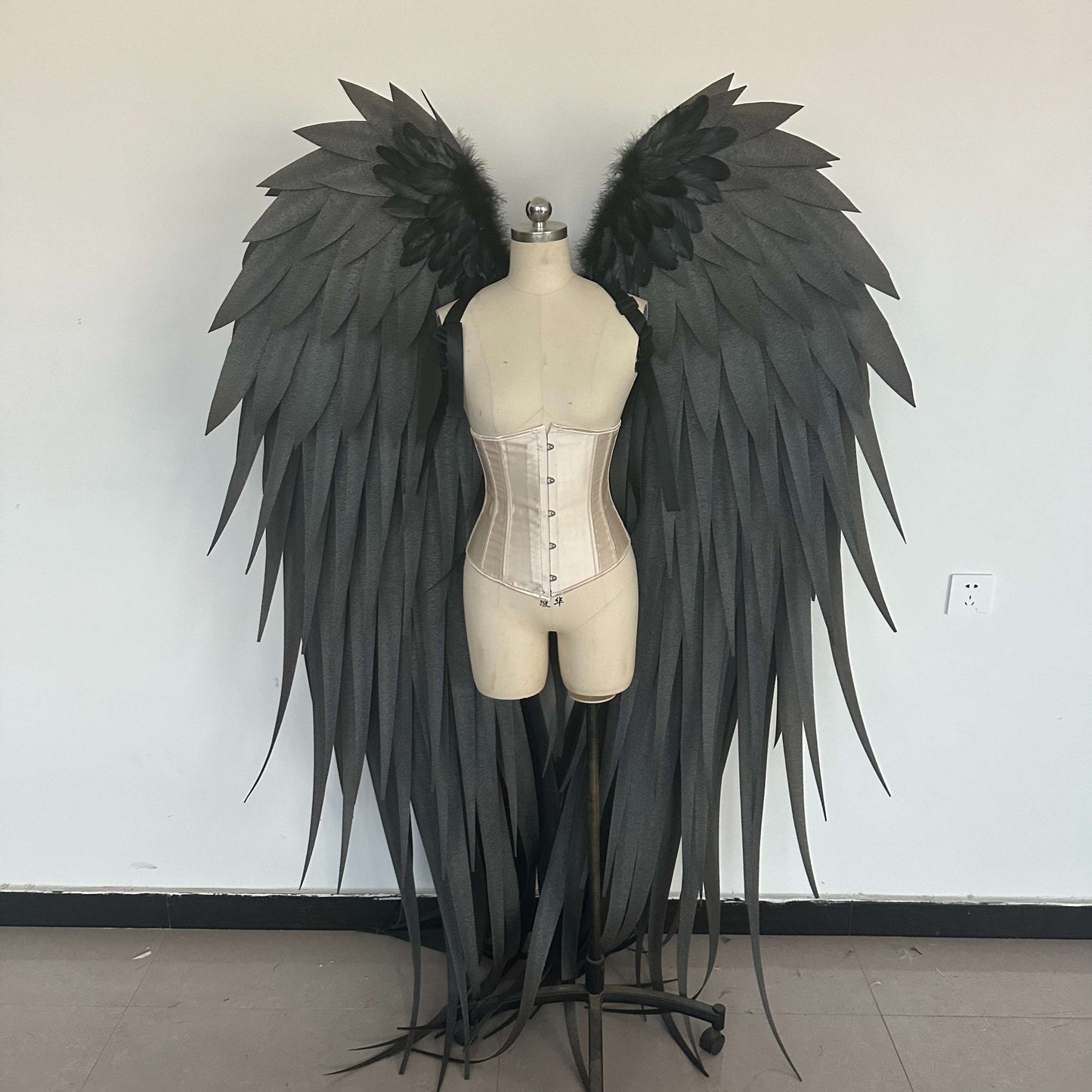 White Angel Wings From Goose / Pearl Cotton Feathers